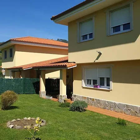 Alojamiento Rio Clarin Holiday home *